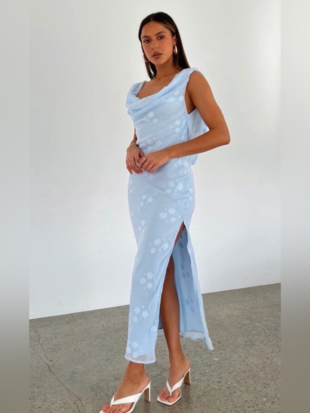 NWT! White Fox This is the Year Blue
Maxi Dress Medium Floral Wedding Bridal